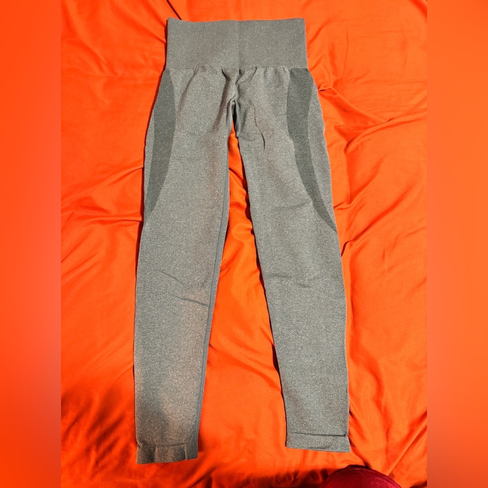 NVGTN Contour Leggings